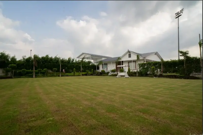 Verified Polyhouse<br>Agriculture Property in NOIDA SEC 135 - EXCLUSIVE FARMHOUSE IN NOIDA | Bhavya Ventures