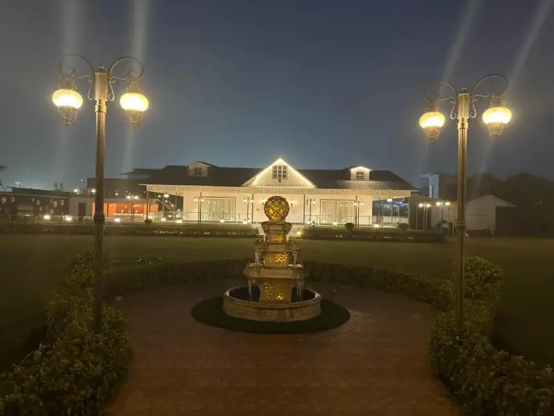 Best Farm House of Noida Interior View - Polyhouse<br>Agriculture in Noida Sec 135