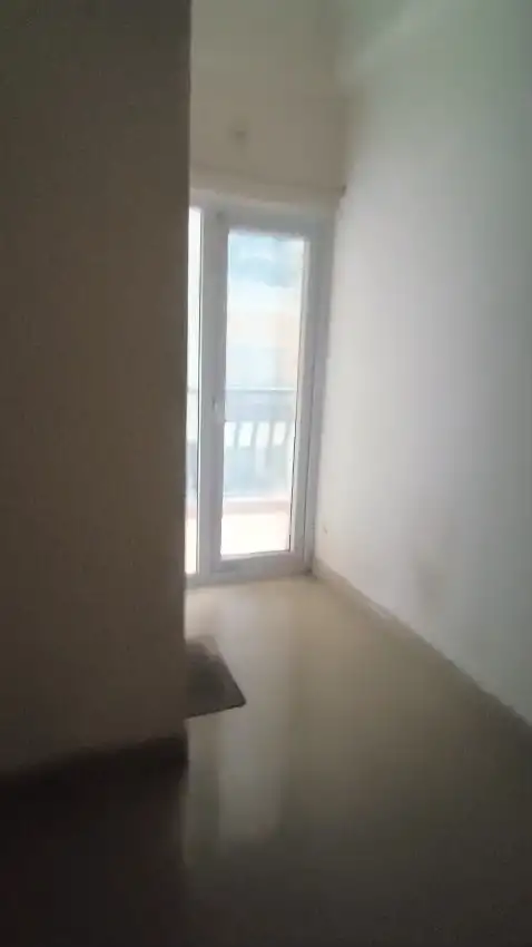 Verified Residential Property in NOIDA SEC 77 - 4 BHK FLAT IN HEART OF NOIDA , UNBEATABLE PRICE | Bhavya Ventures